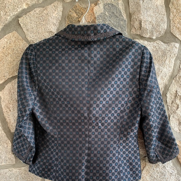 Kate Hill Silk Blazer - Picture 5 of 11